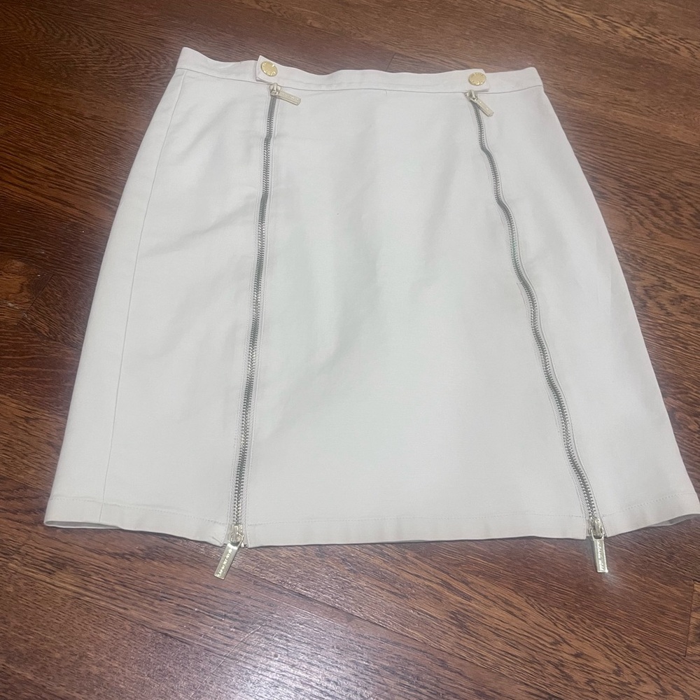 Michael Kors Beige Skirt with Gold Front Zippers